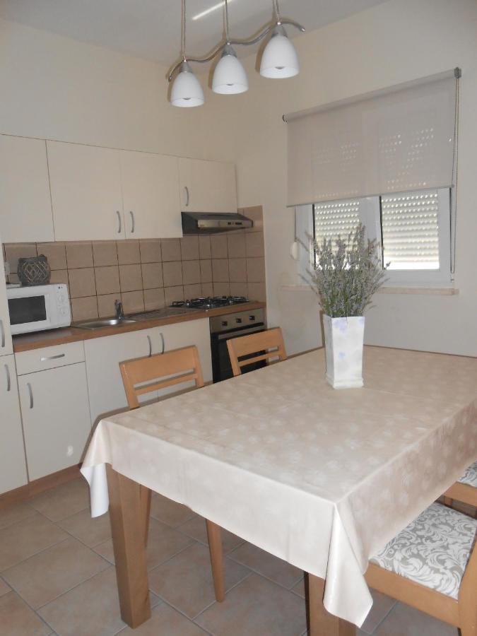 Apartments With A Parking Space Okrug Gornji, Ciovo - 13859 Trogir Exterior photo