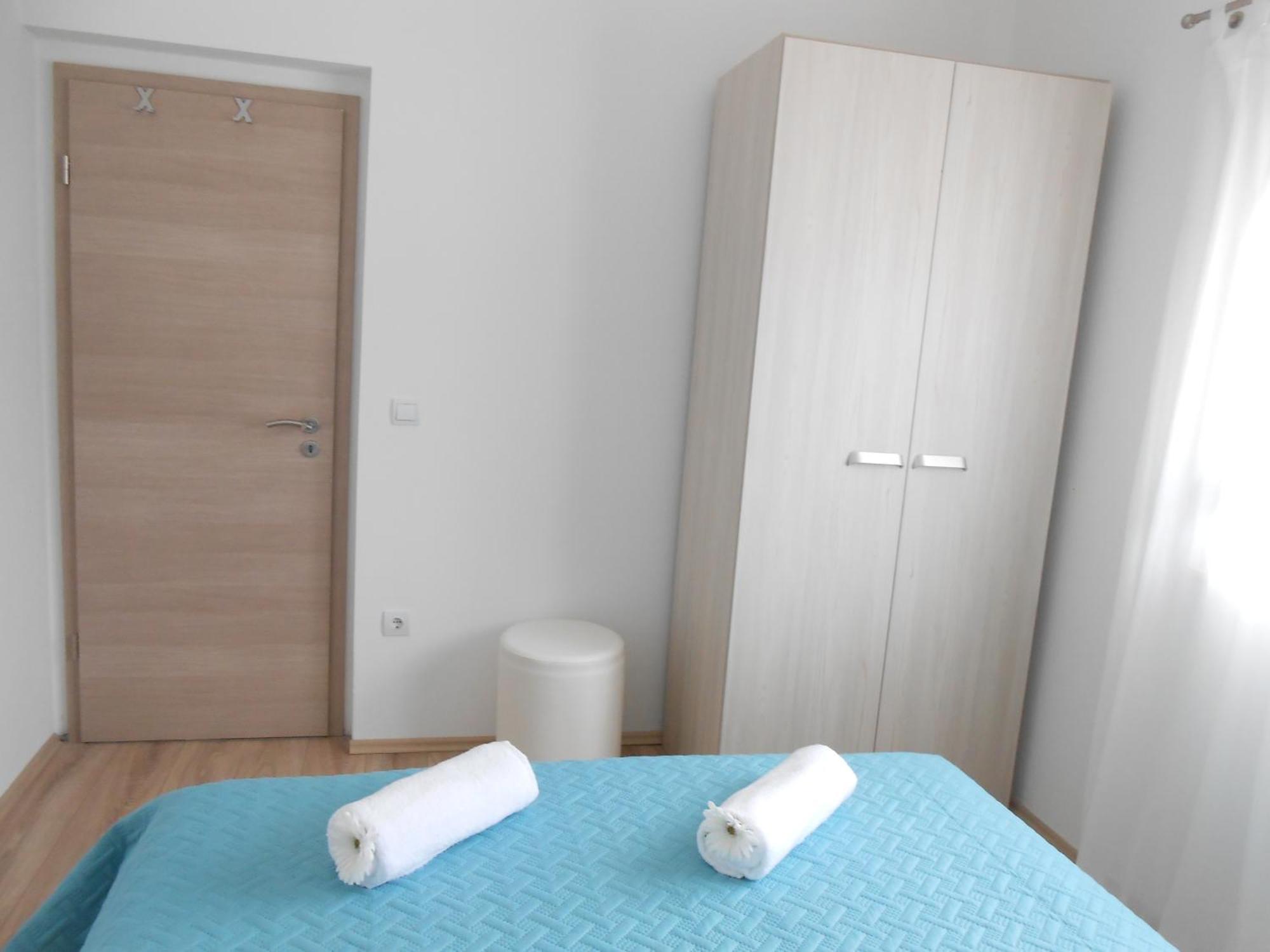 Apartments With A Parking Space Okrug Gornji, Ciovo - 13859 Trogir Room photo